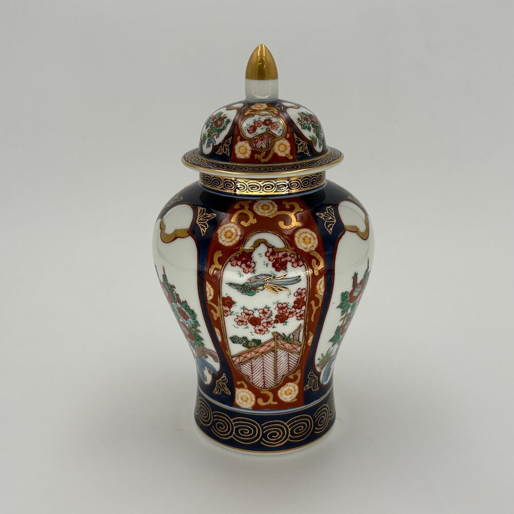 Vintage Large Gold Imari Porcelain Ginger Jar Lidded Temple Vase Japan 10"